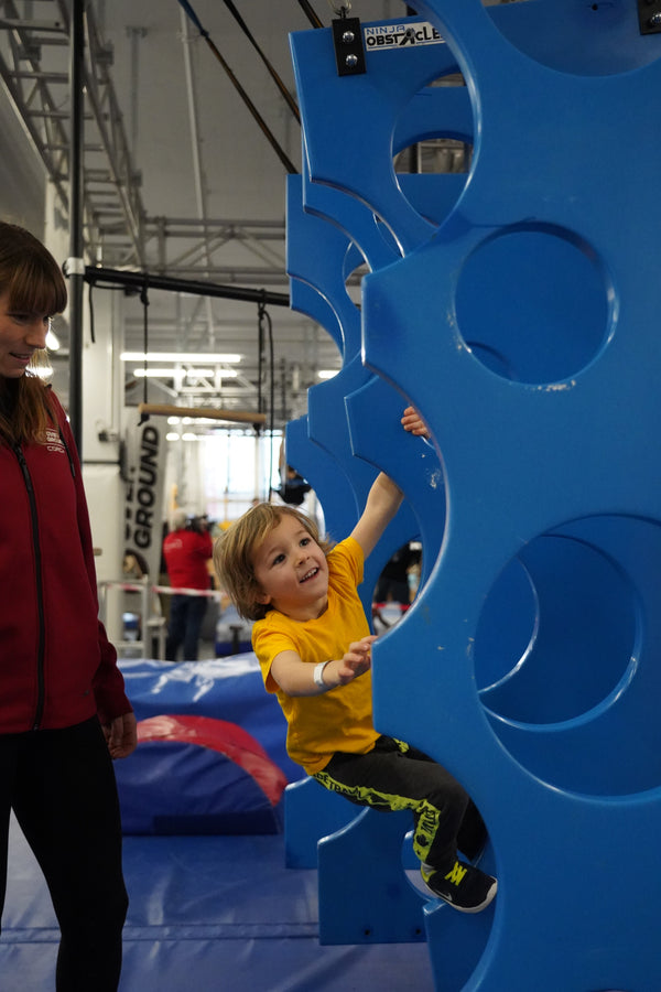 Ferienspass, den Kindern lieben und Eltern vertrauen